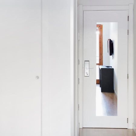 Hospedium Hostal Un Punto Chic Huesca Zewnętrze zdjęcie